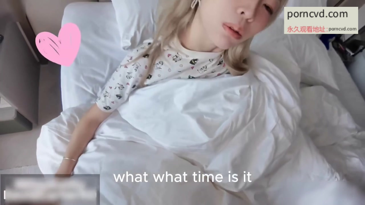 台灣av成人影片 台北實拍 健身完妹子緊緻騷穴直接潮噴 粉奶頭爽到立起來