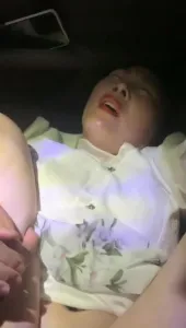 車震老闆娘 加班把老闆娘幹了
