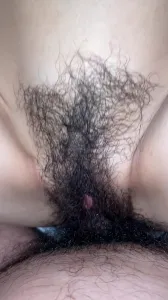 無套爆插在校可愛小女友, 內射她那好看茂密的嫩穴