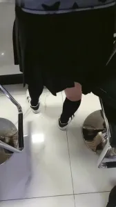 【接巨乳大學生去酒店開房】S型身材眼鏡反差婊，外表清純