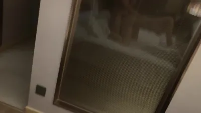 大學生就是騷，中秋揹著男朋友來玩