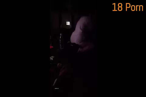 台灣自拍外流 信義人妻去KTV赴約單男一起3P上位搖擺騷逼水花四濺歌聲也蓋不住人妻的浪叫聲