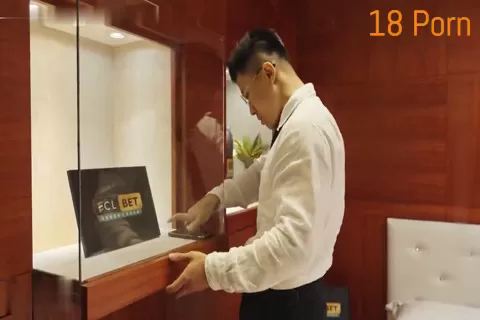 國產av影片 麻豆av傳媒 重精懲罰拜金女情慾遊戲 一試上淫艾熙